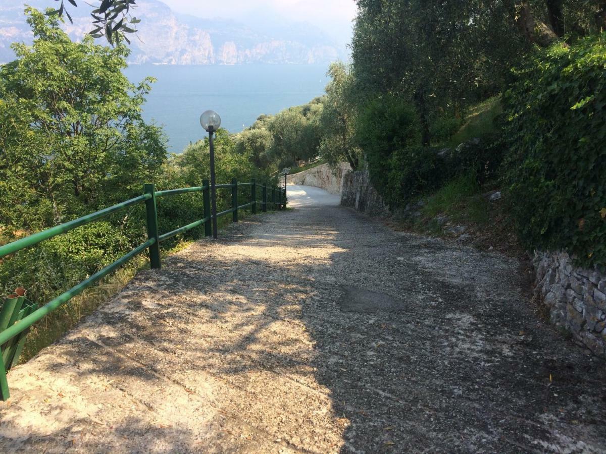Appartamento Cadelagnel Кастеллетто-ді-Бренцоне Екстер'єр фото